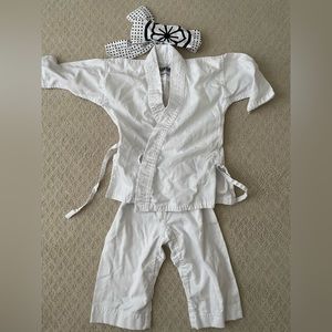 Karate kid costume toddler size 3T